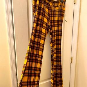 No boundries NWT flare yellow plaid pants XXL